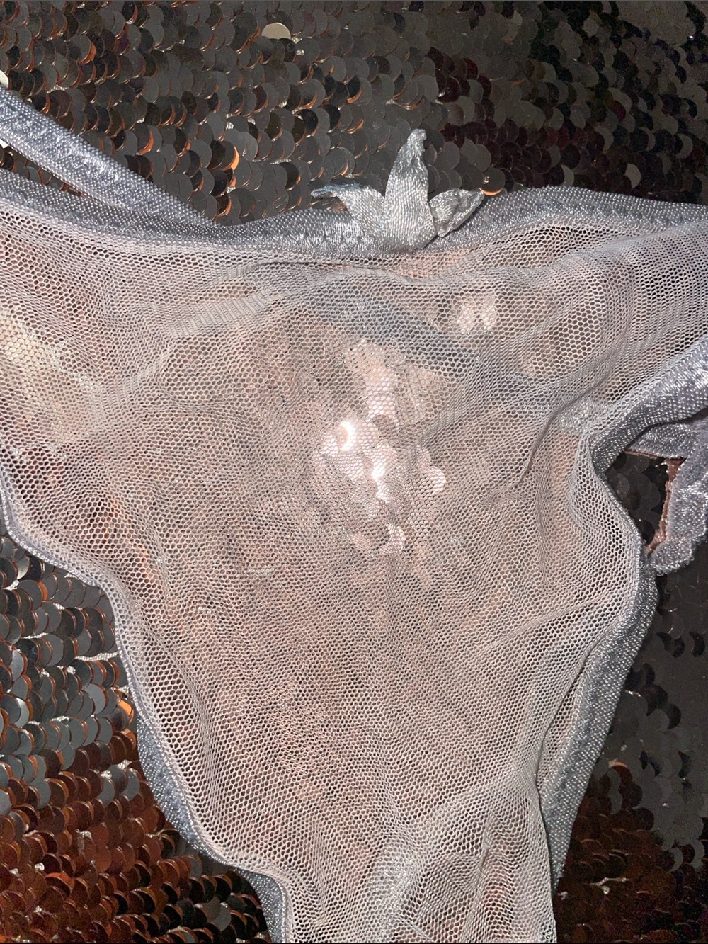 G string-Worn - Picture 2 of 3